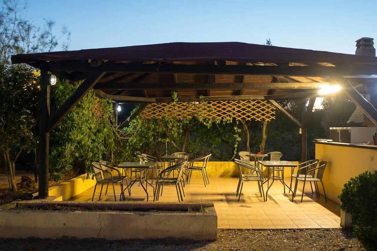 Monopetro Apartment Metamorfosi  Greece